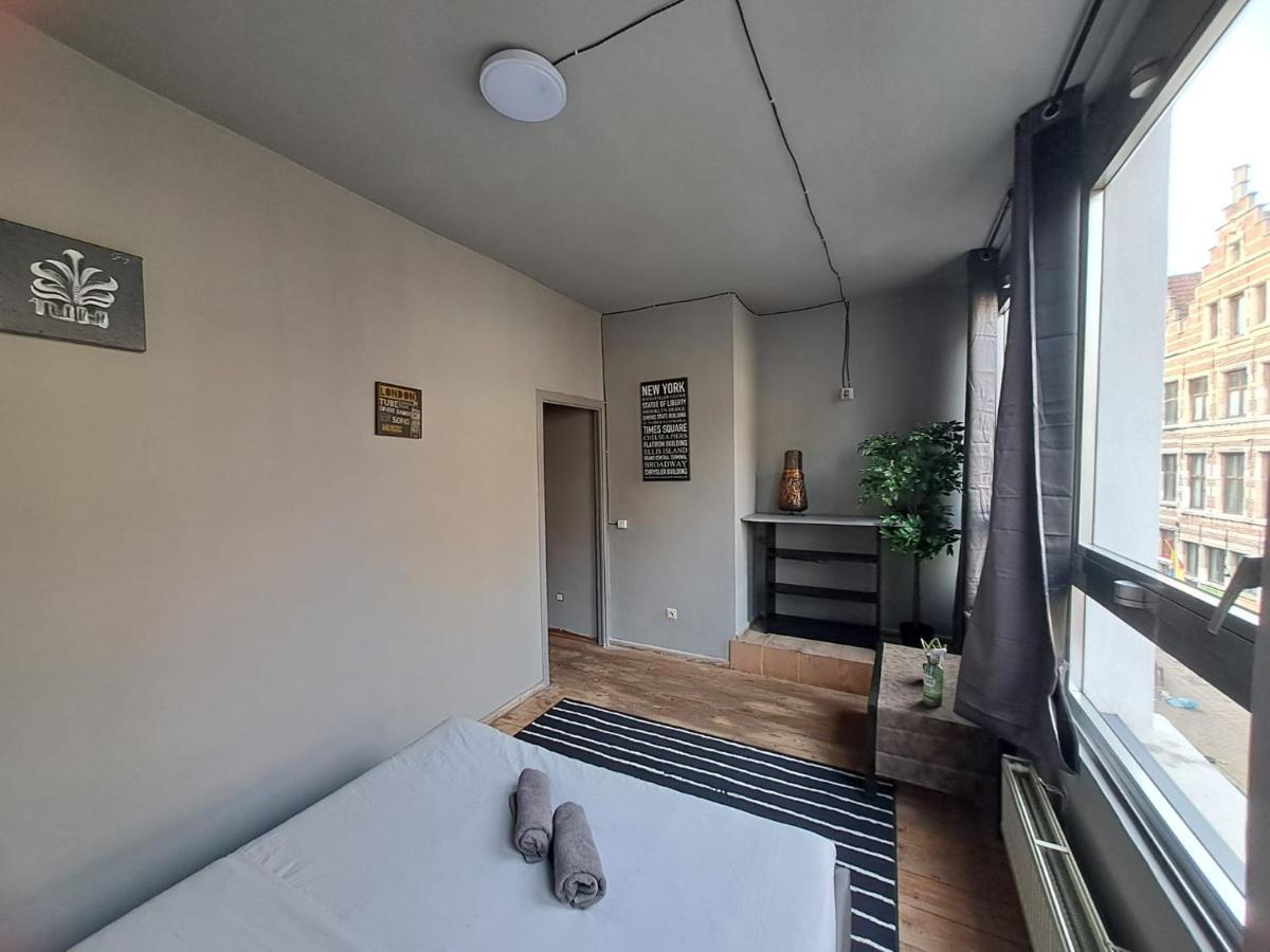Апартаменты The Green Retromodern Duplex Антверпен Экстерьер фото